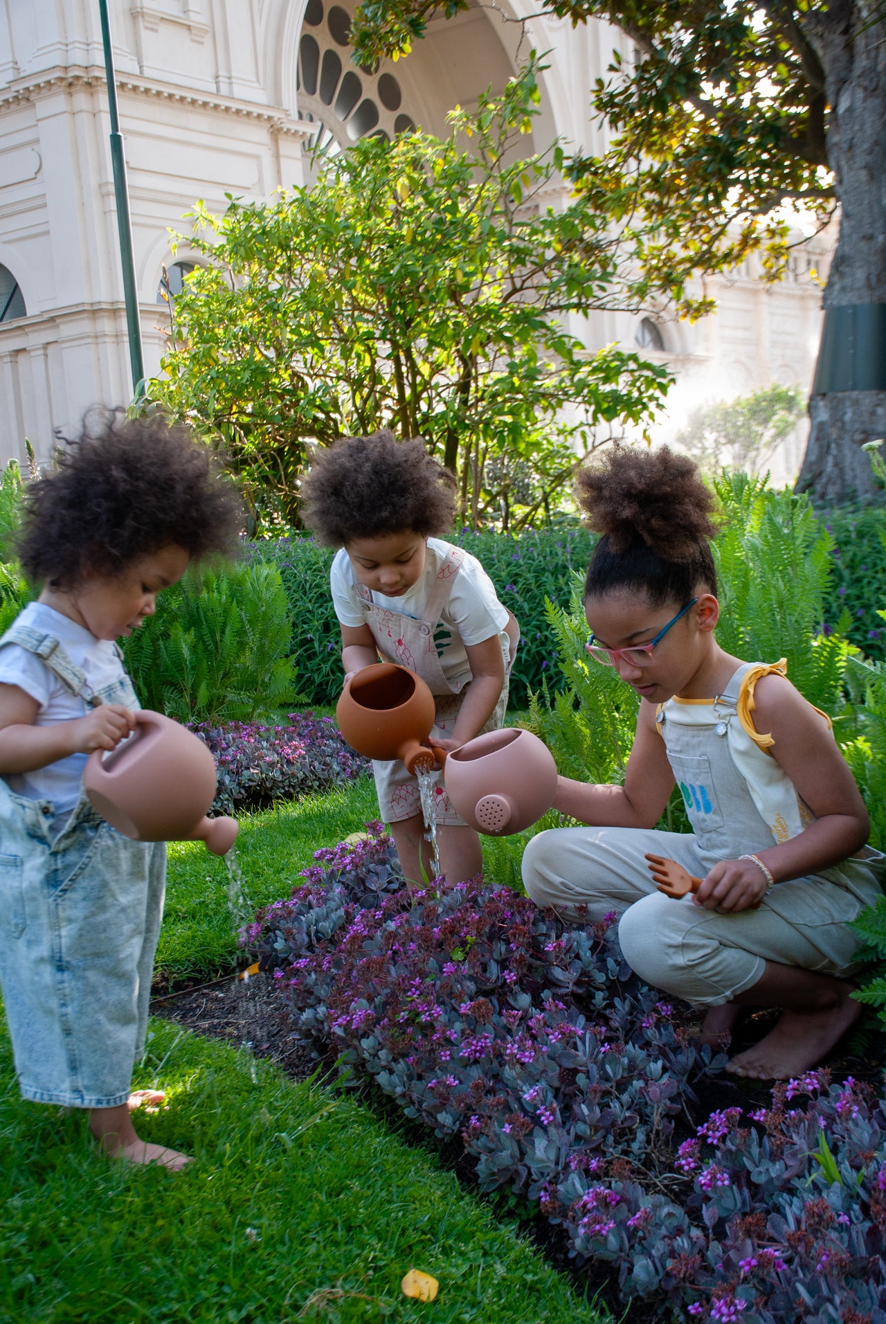 Go And Garden | watering can + rake